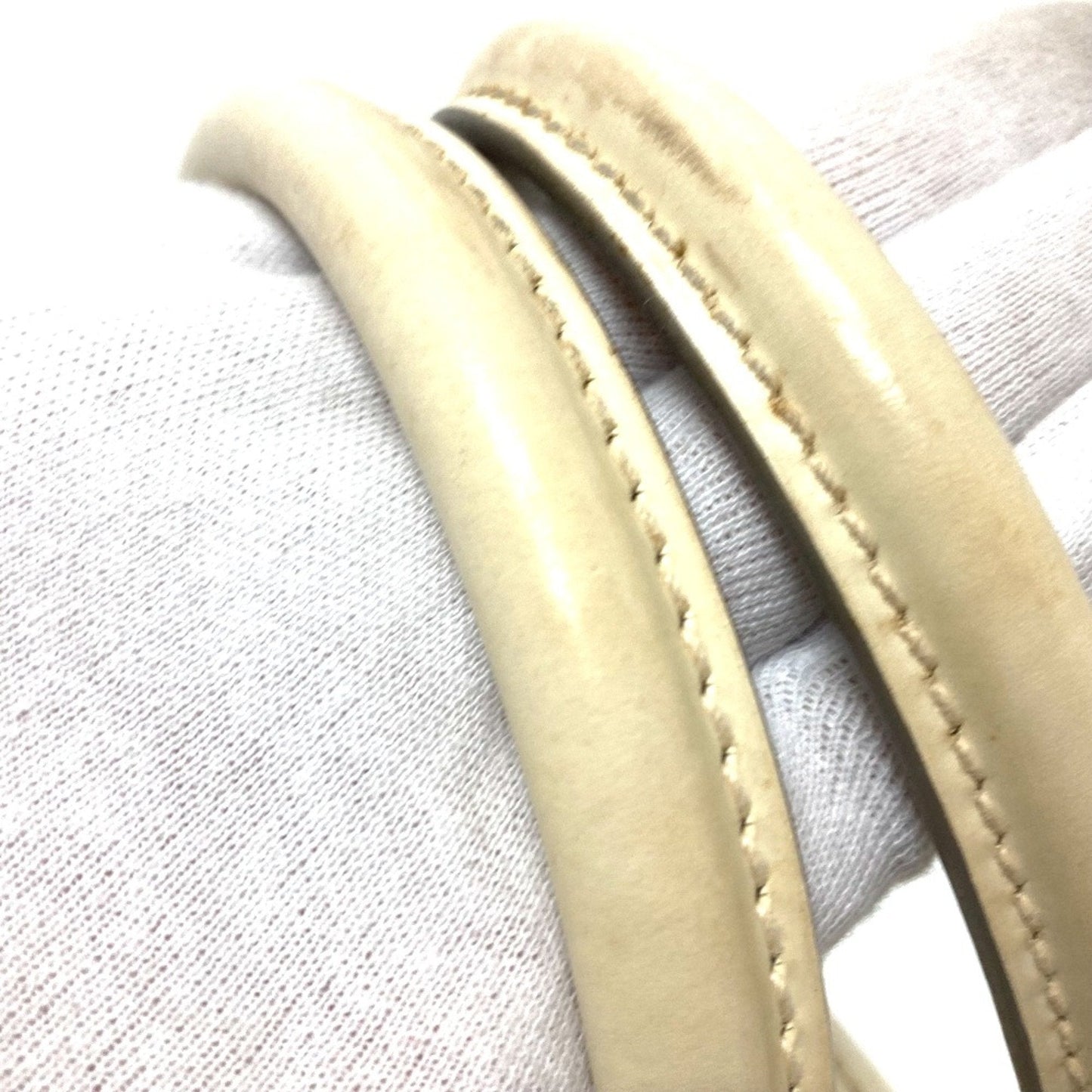 Louis Vuitton  Leather Handbag