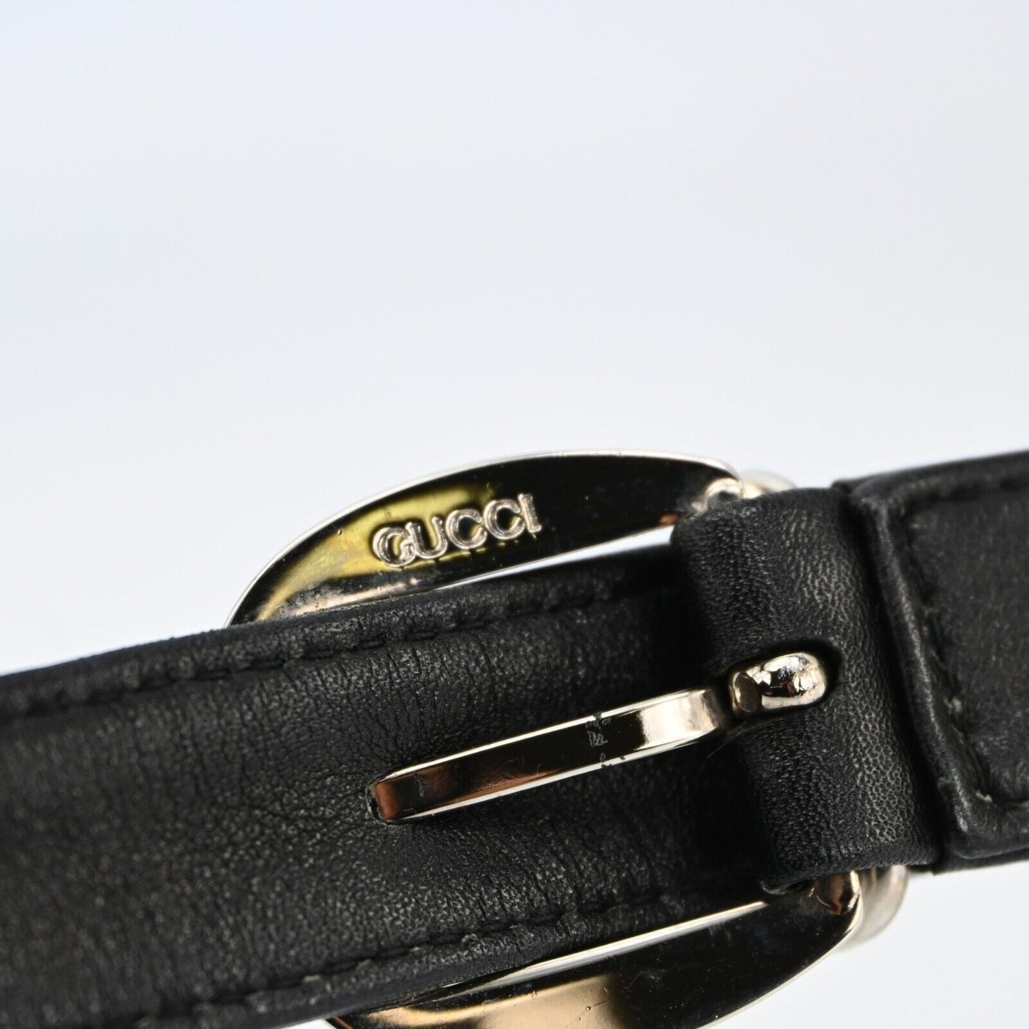Gucci black leather 1955 Horse-bit cross body with a chrome accent