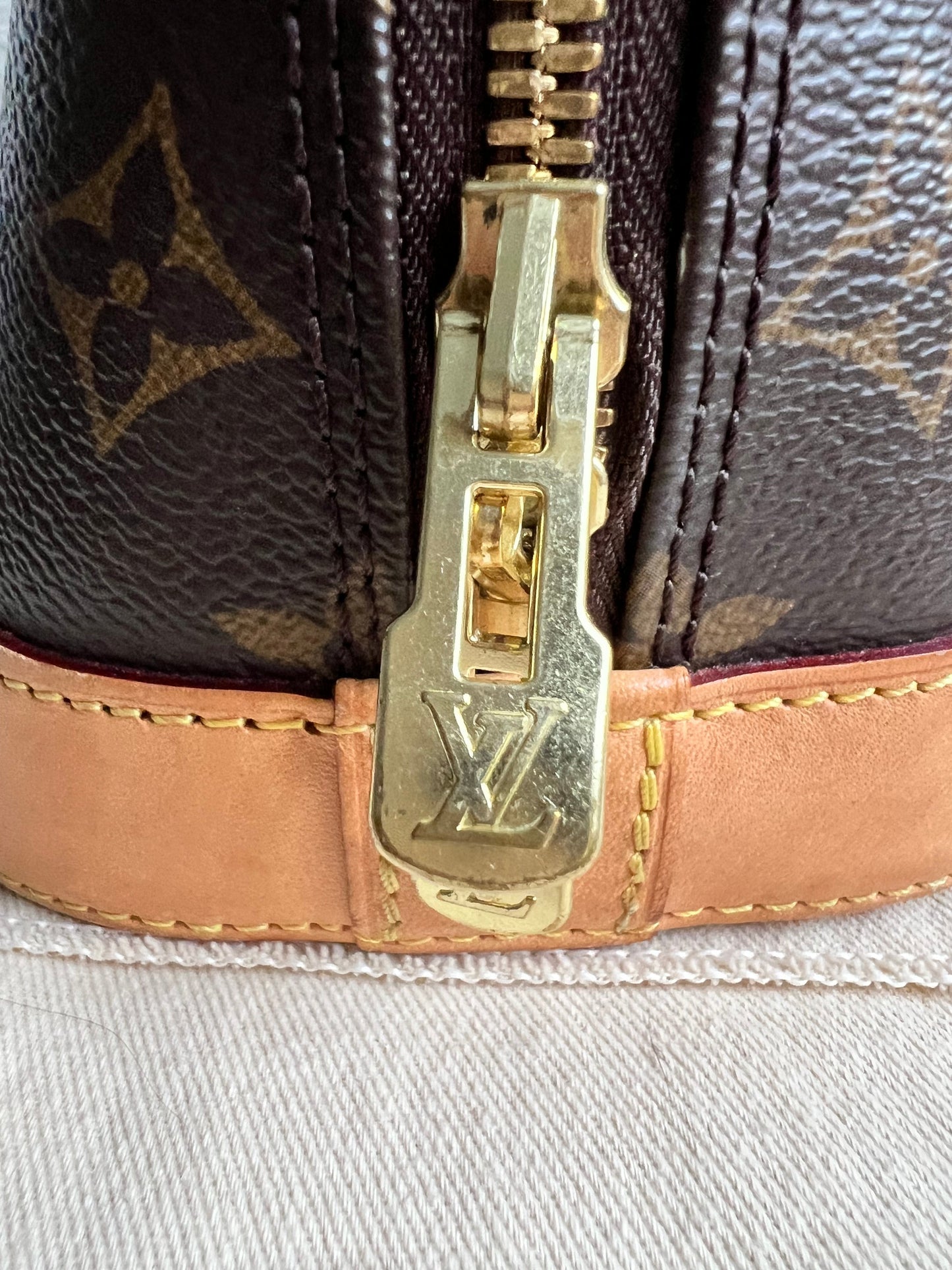 Louis Vuitton Alma BB Monogram (RRP £1,430)