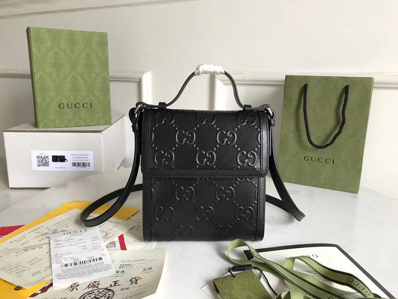 Gucci   Luxury Bags  1063