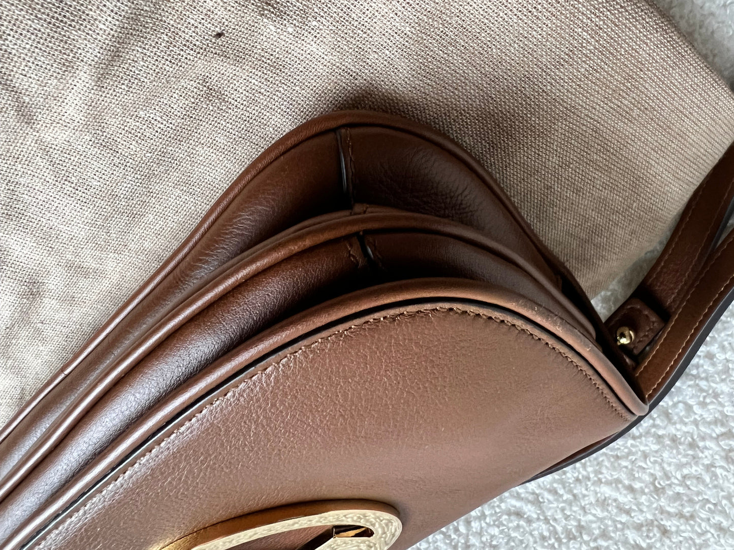 Gucci Tan Blondie Small Shoulder Bag (RRP £1940)