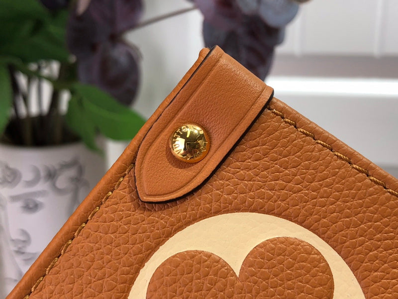 Alice Bags- Louis Vuittons  - 16506