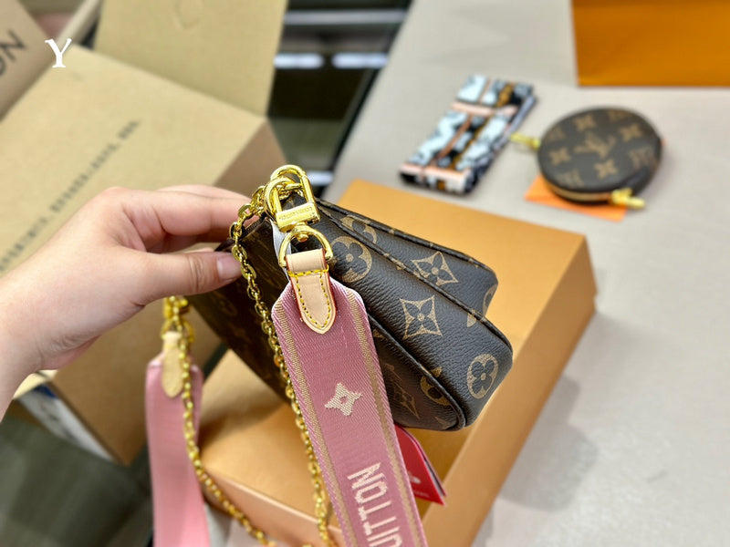 Alice bags - Louis Vuittons  - 15087
