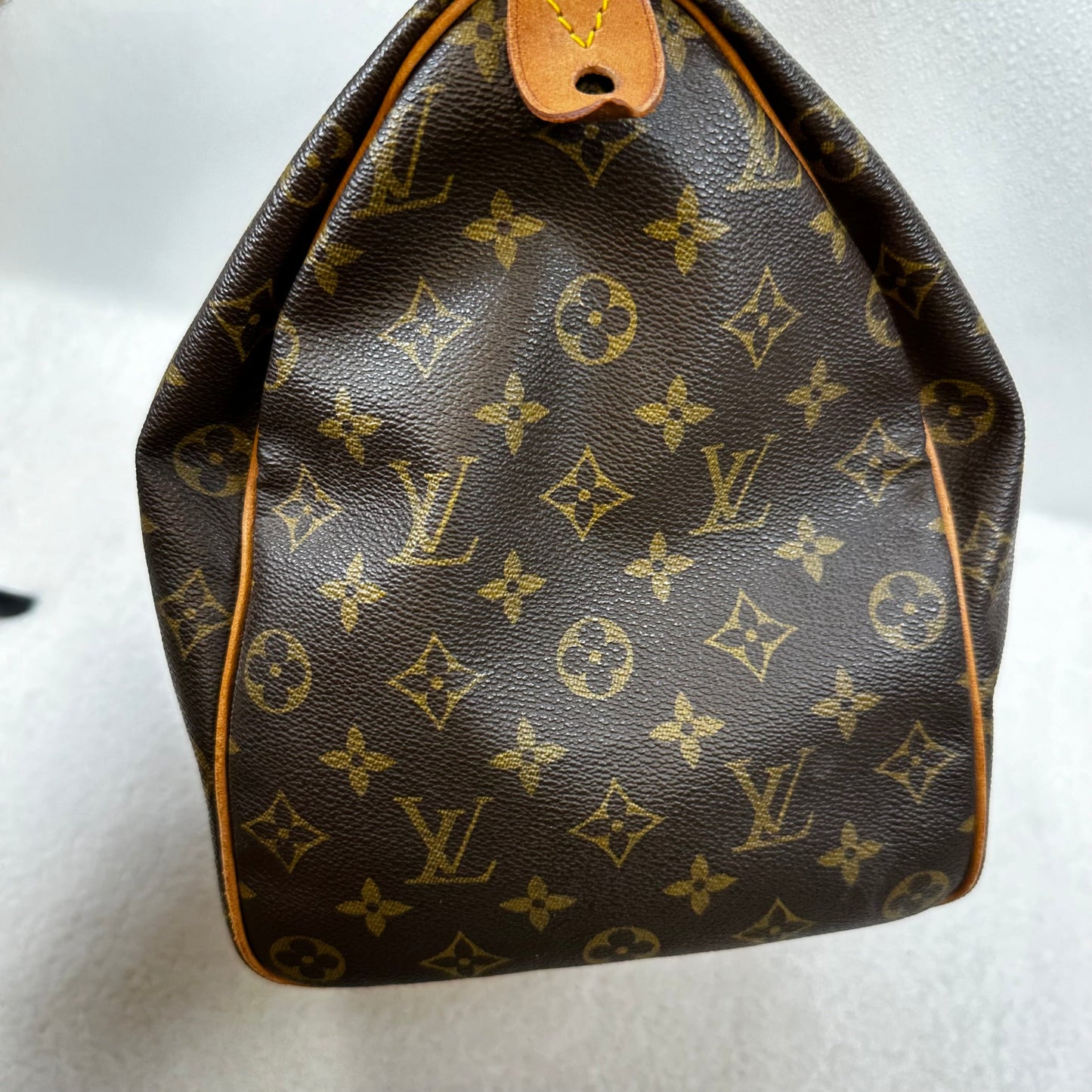 HandBag Luxury Designer Louis Vuitton Speedy 40, Size Large