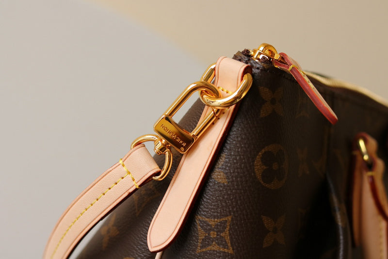 Alice Bags- Louis Vuittons  - 16146