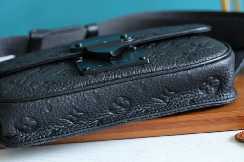Alice bags - Louis Vuittons  - 10105
