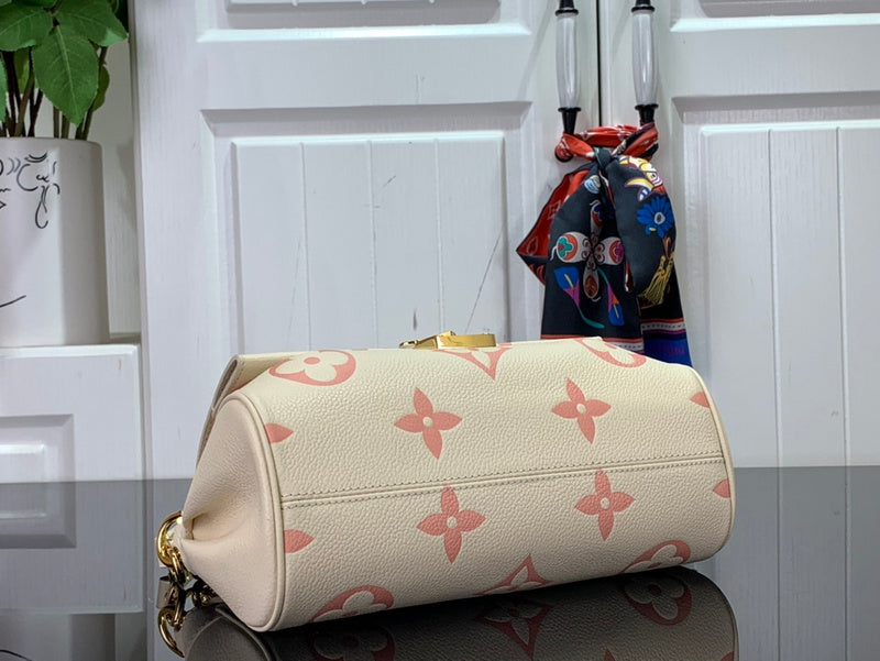 Alice bags - Louis Vuittons  - 15818