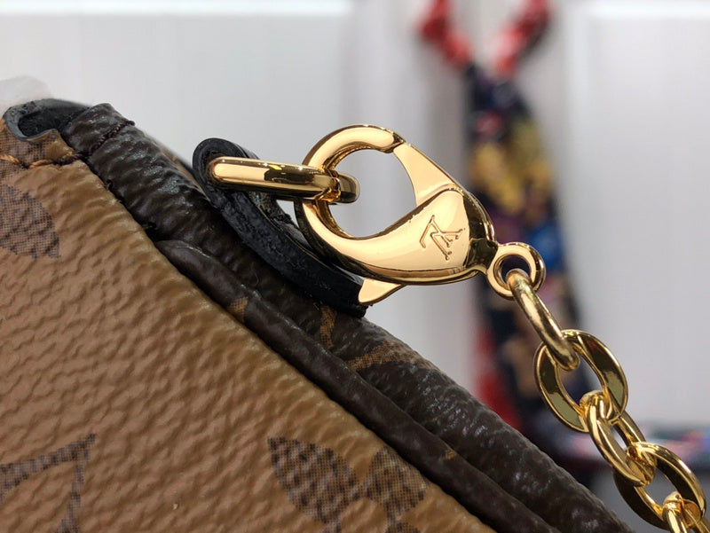 Alice Bags- Louis Vuittons  - 16534