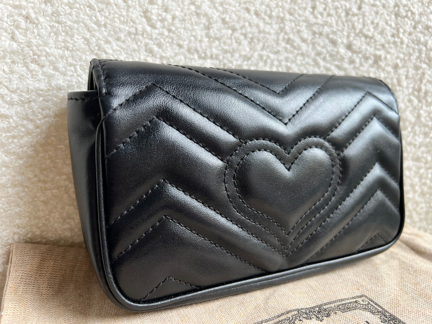 Gucci GG Black Marmont Super Mini Shoulder Bag (RRP £985)