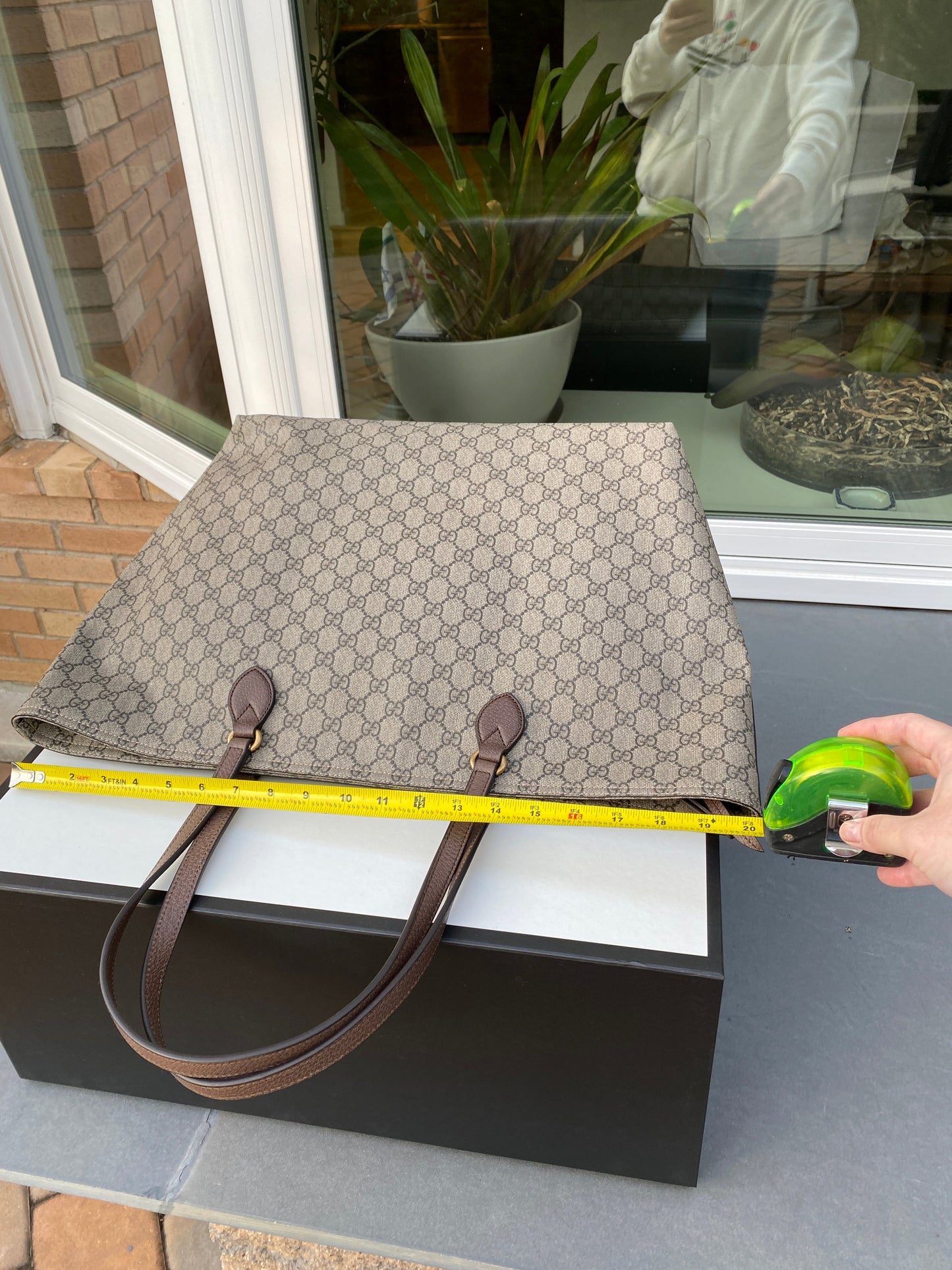 Gucci Interlocking GG Supreme Tote