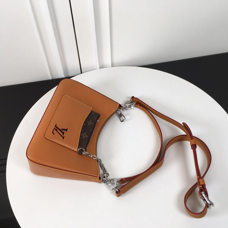 Alice Bags- Louis Vuittons  - 15891