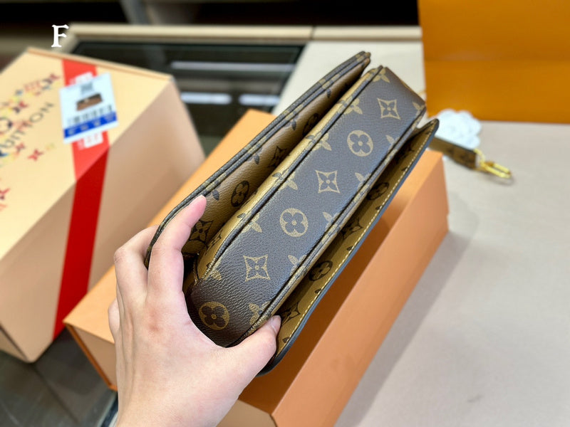 Alice bags - Louis Vuittons  - 15033