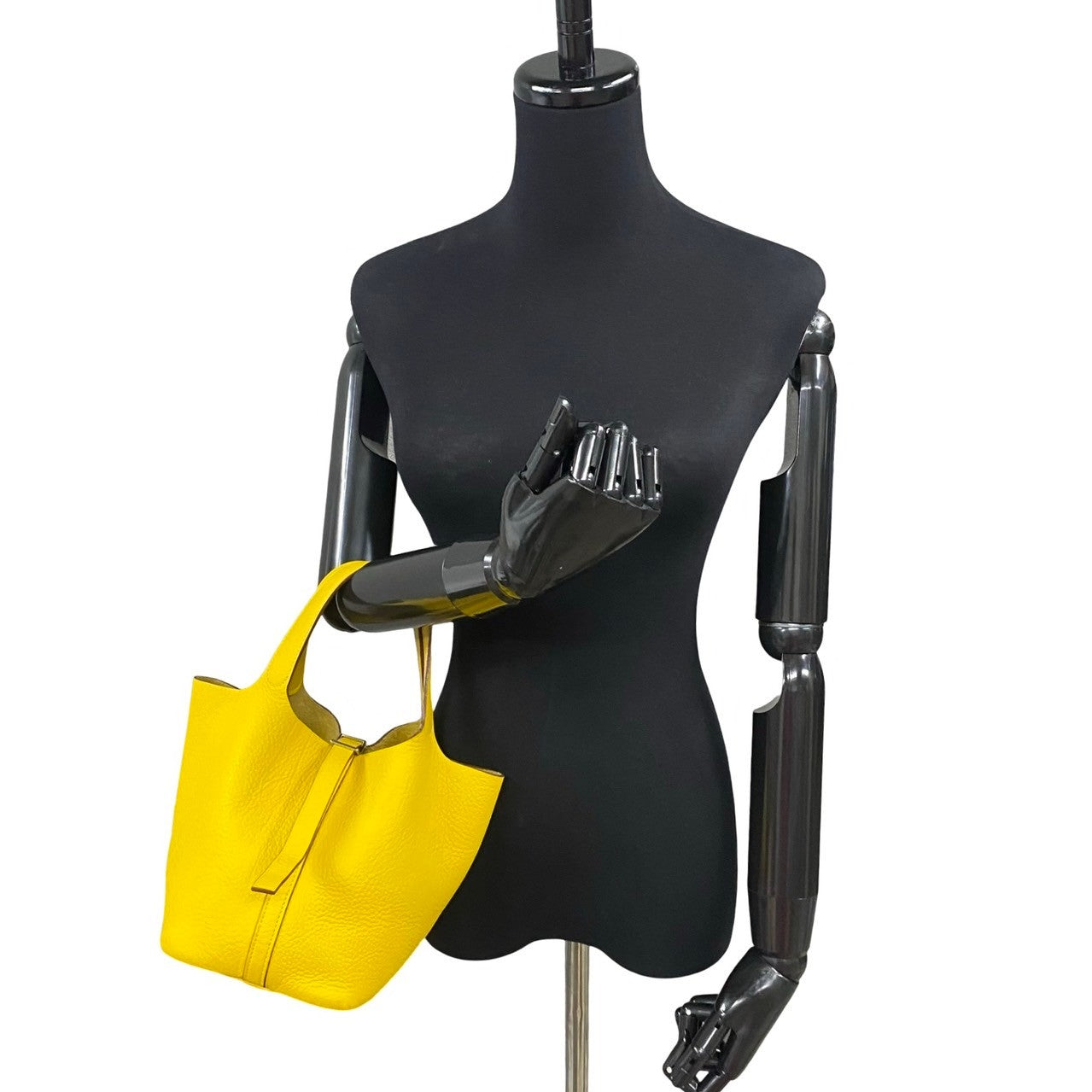 HERMES Handbag Taurillon Clemence yellow Picotan