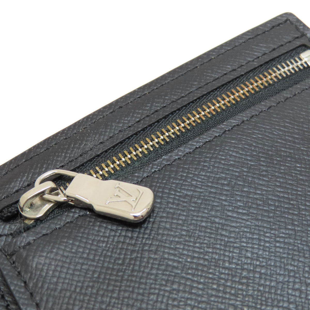 LOUIS VUITTON Bifold Wallet M62045 Taiga Leather black Portefeuille Amerigo NM mens Used