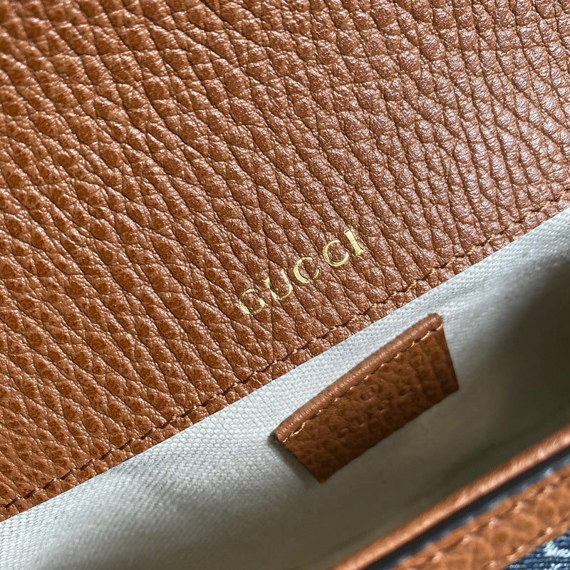 Gucci   Luxury Bags  1078