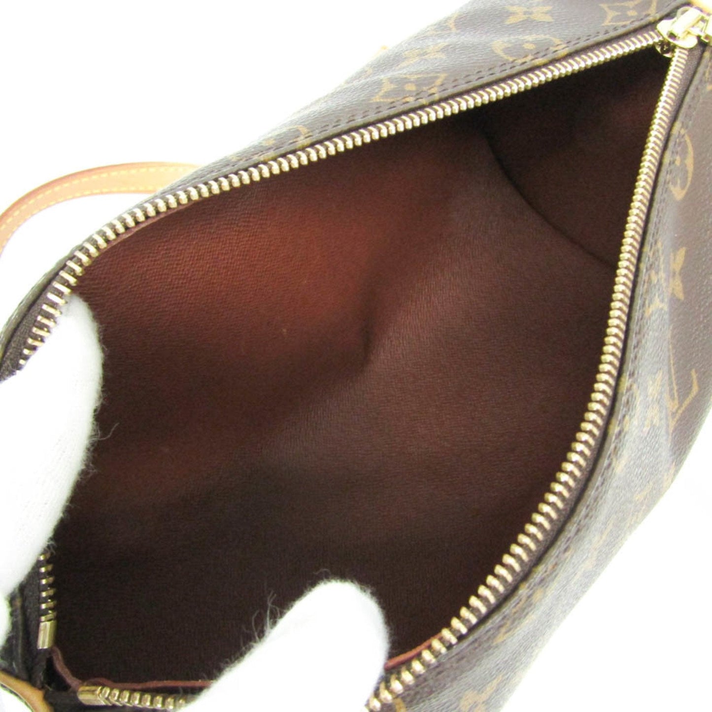 Louis Vuitton    Handbag
