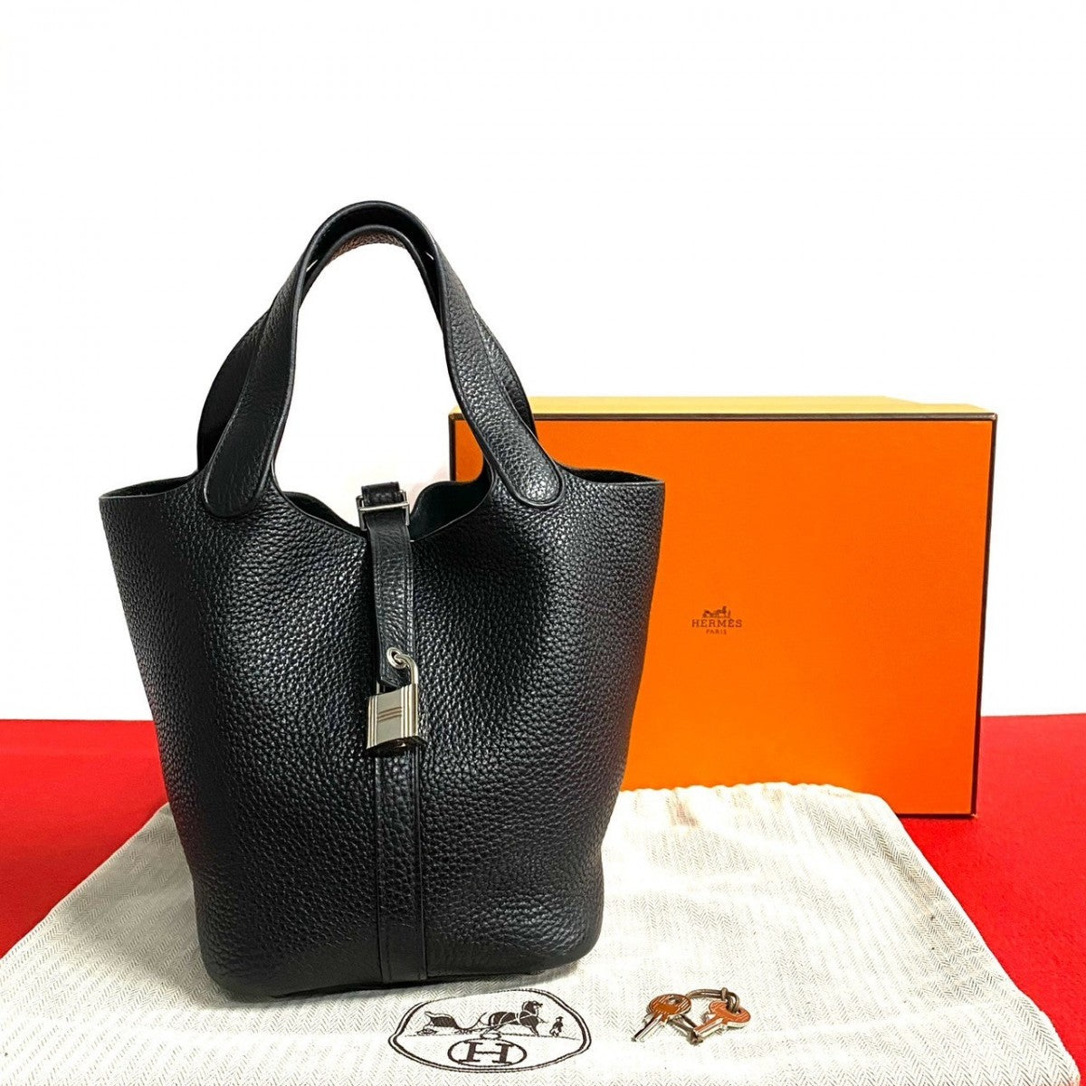 HERMES Handbag Taurillon Clemence black Picotan Lock PM