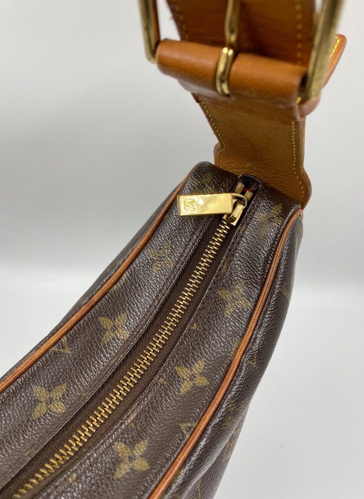 Louis Vuitton Croissant GM