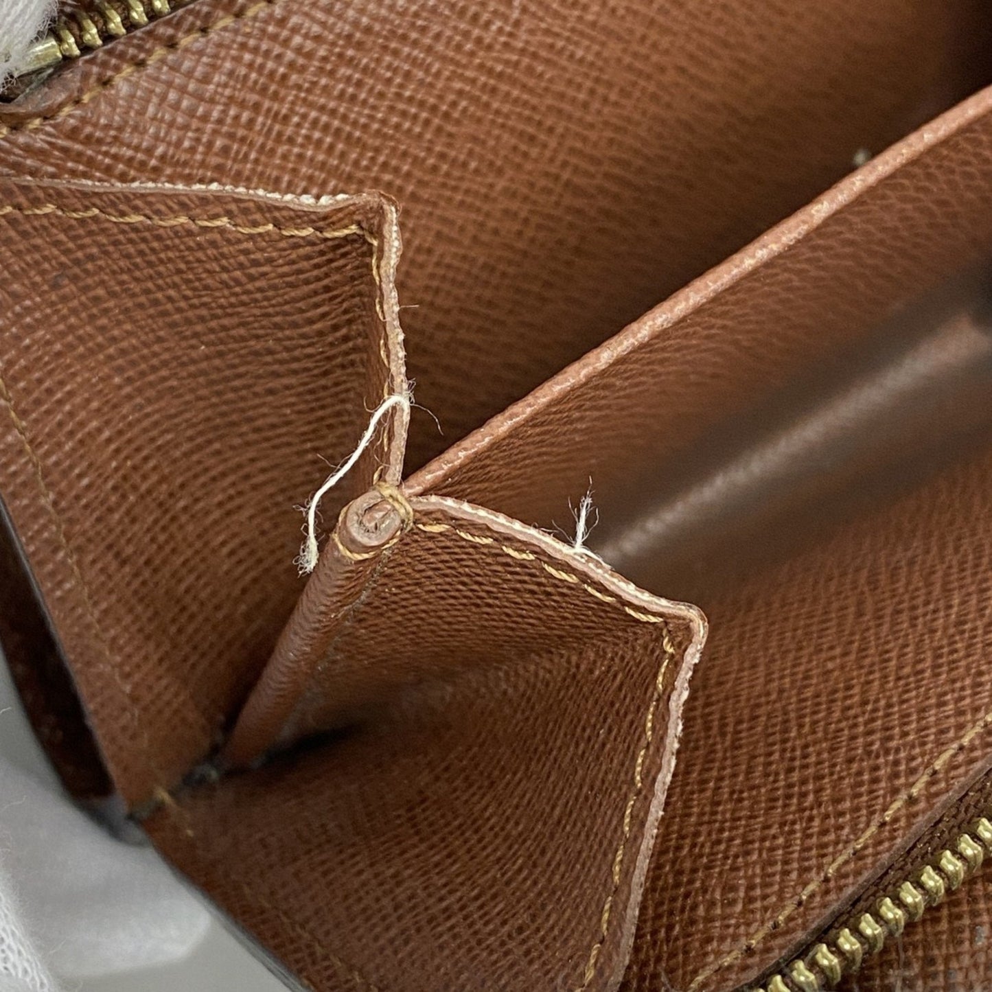 Louis Vuitton  Wallet (Tri-Fold)
