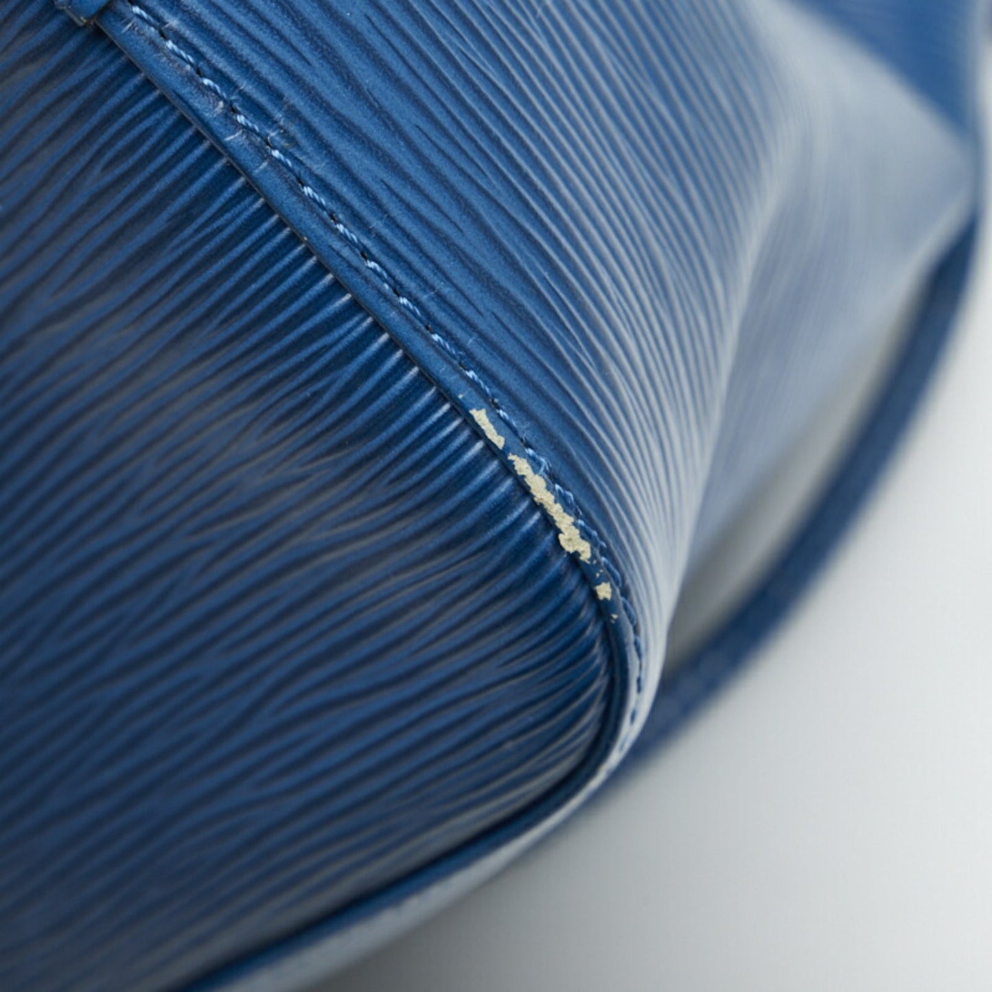 Louis Vuitton Epi  Leather Shoulder Bag
