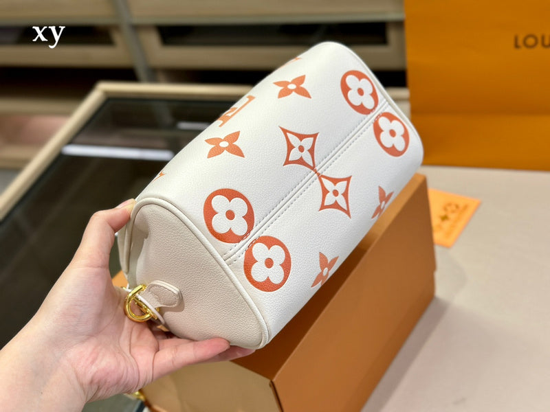 Alice bags - Louis Vuittons  - 15004