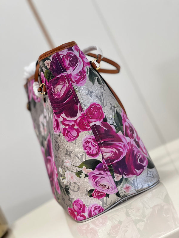Alice Bags- Louis Vuittons  - 16205