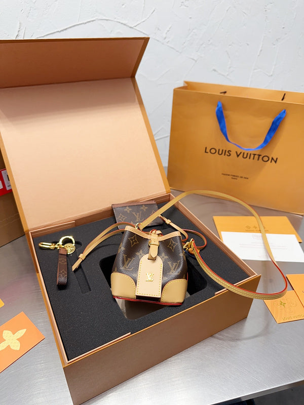 Alice bags - Louis Vuittons  - 15023
