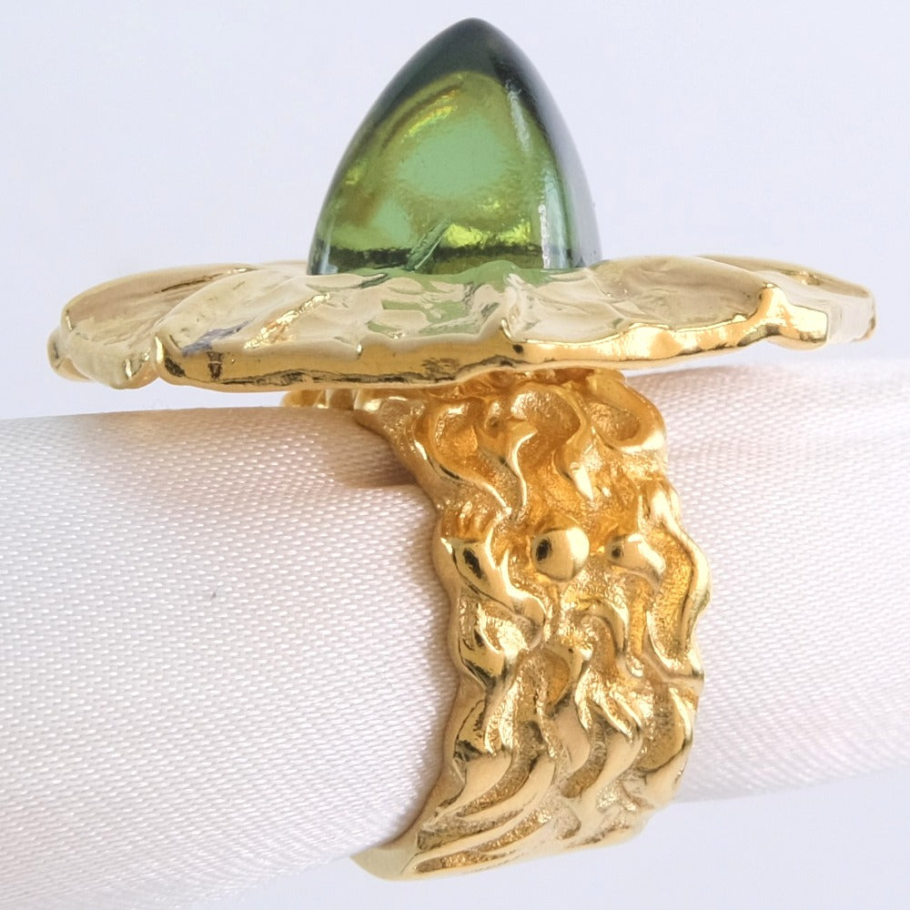 GUCCI Ring Metal, Color Stone gold Green stone flower Women S (No. 13) Used