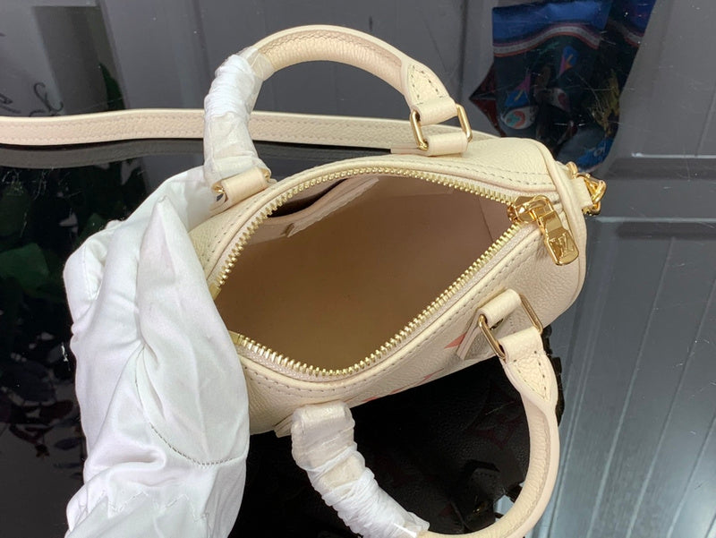 Alice bags - Louis Vuittons  - 15819