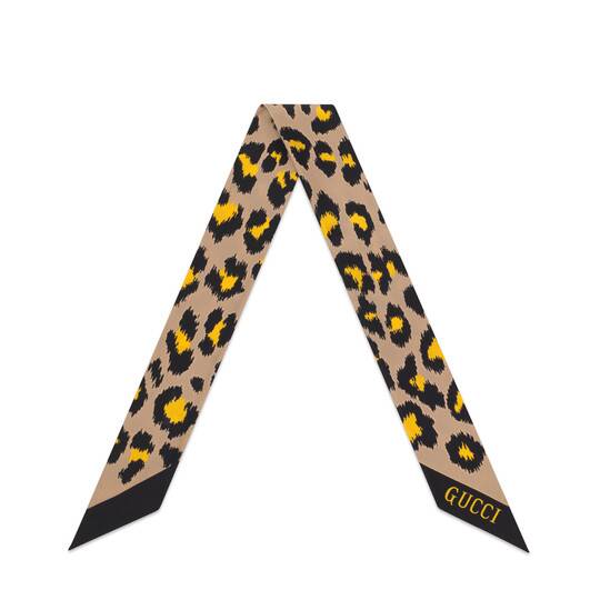 Gucci Silk Neck Bow in Leopard Print