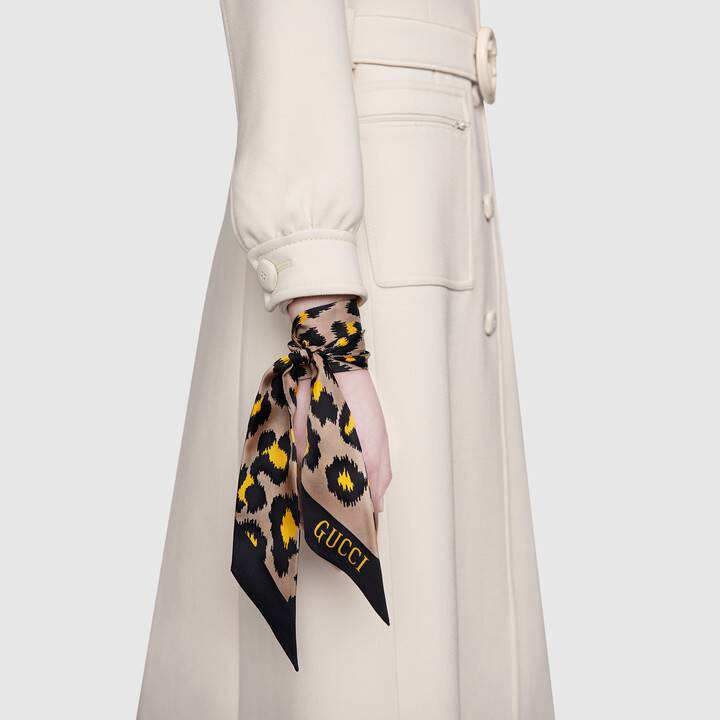 Gucci Silk Neck Bow in Leopard Print
