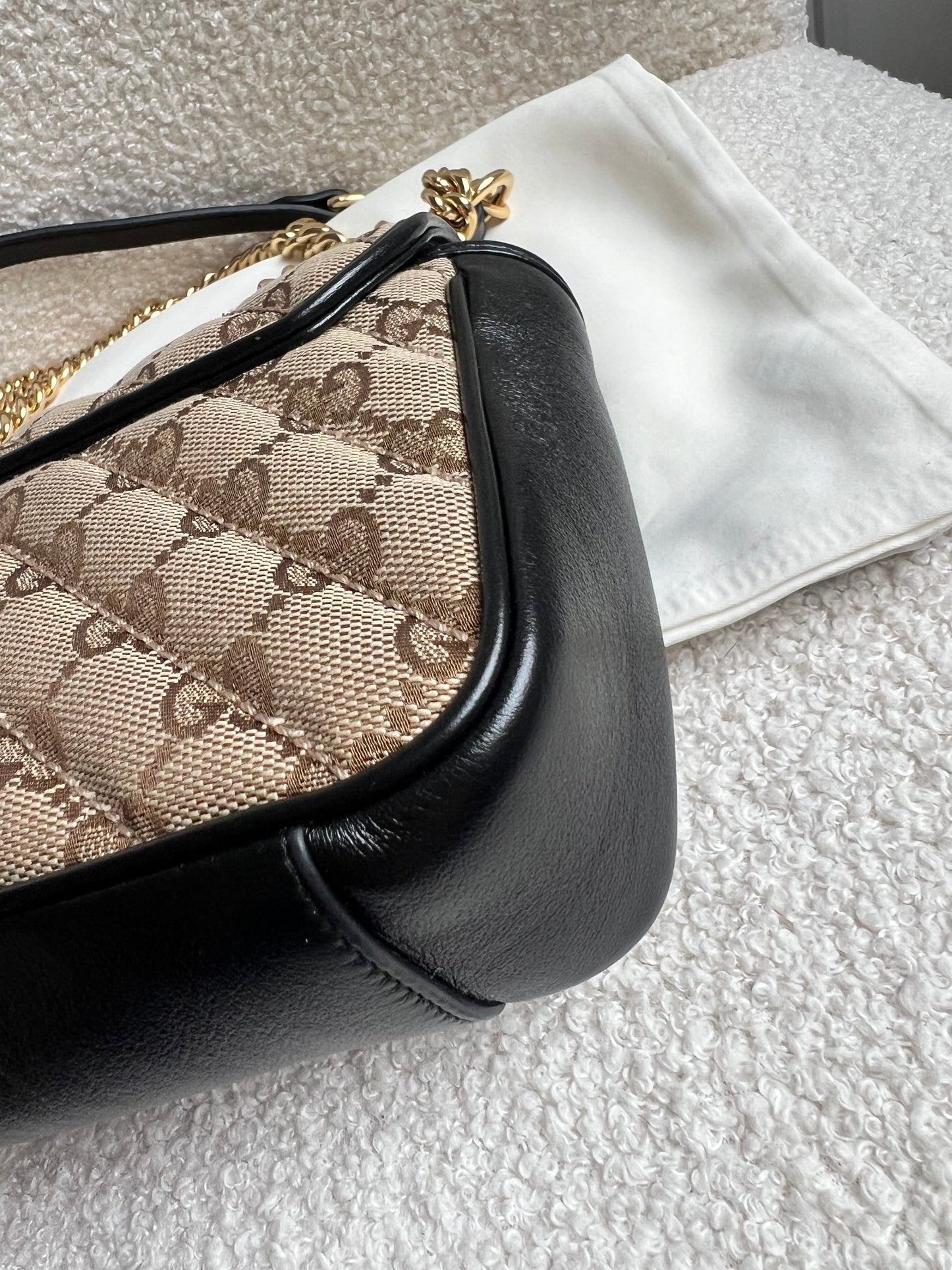 Gucci GG Beige Marmont Mini Shoulder Bag (RRP £1,470)