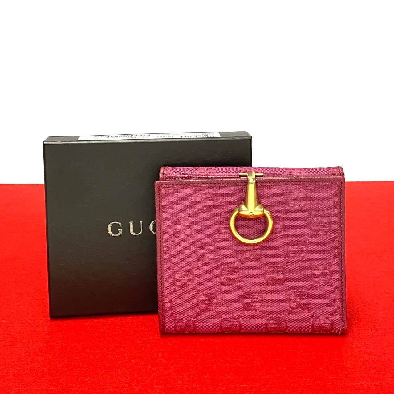 GUCCI Bifold Wallet leather pink