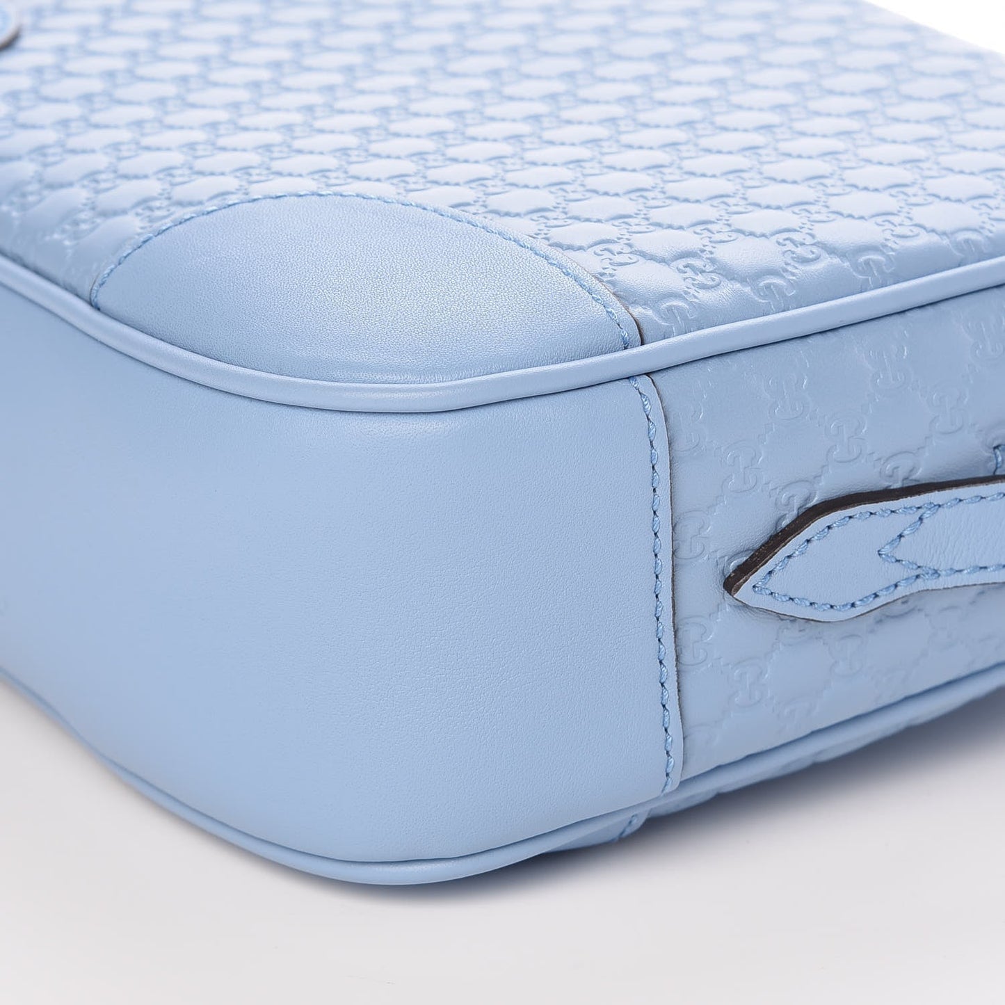 Gucci GG Microguccissima Leather Bree Camera Bag in Blue