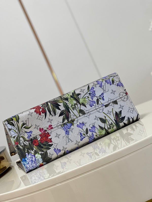 Alice Bags- Louis Vuittons  - 16204