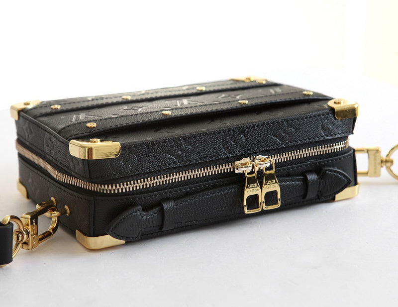 Alice Bags- Louis Vuittons  - 16047