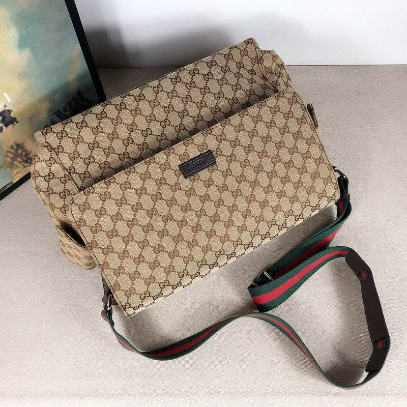 Gucci Bags - The Tote   915
