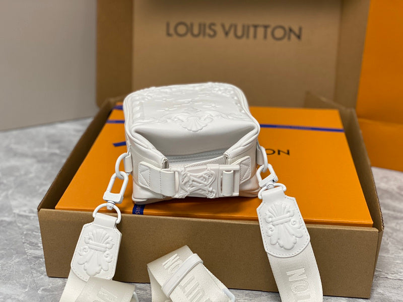Alice bags - Louis Vuittons  - 15479
