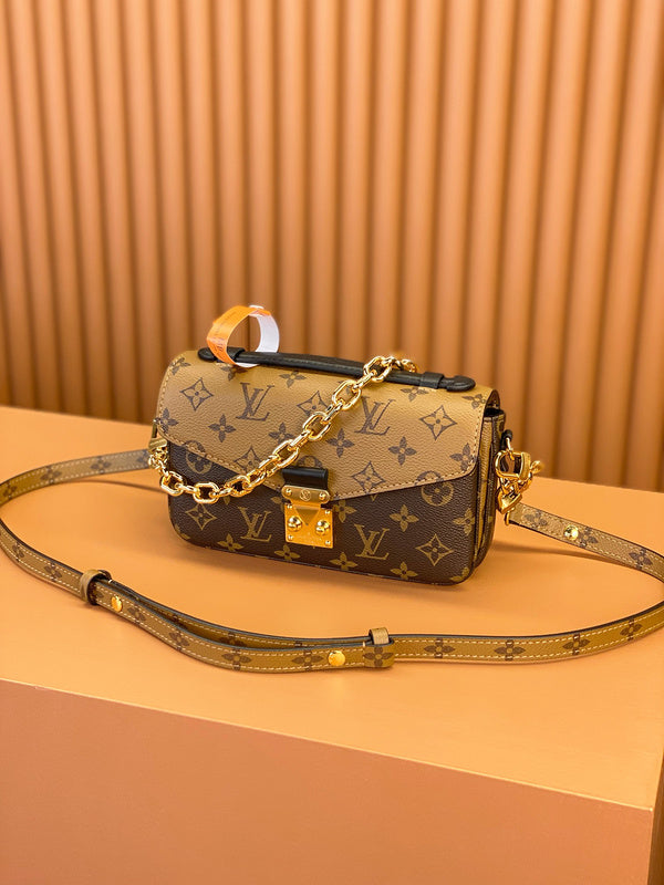 Alice bags - Louis Vuittons  - 15377