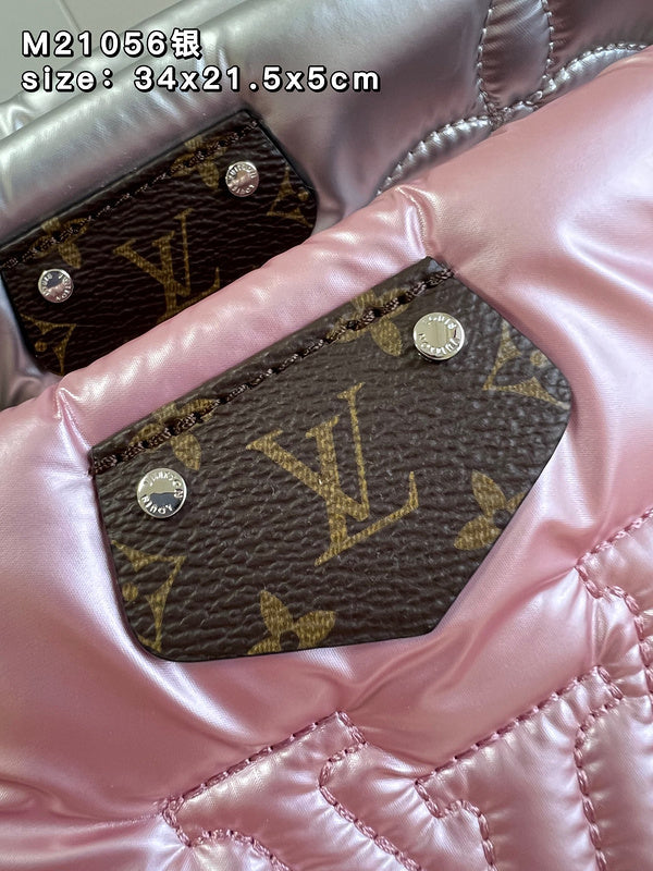 Alice Bags- Louis Vuittons  - 16094