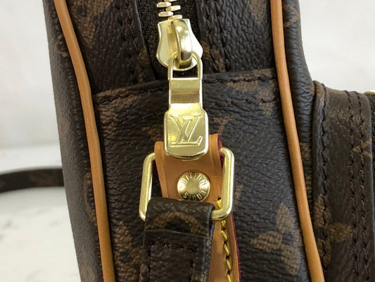 Alice Bags- Louis Vuittons  - 16063