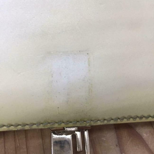 Gucci Iridescent Ivory Leather Xl Continental Bi Fold Wallet