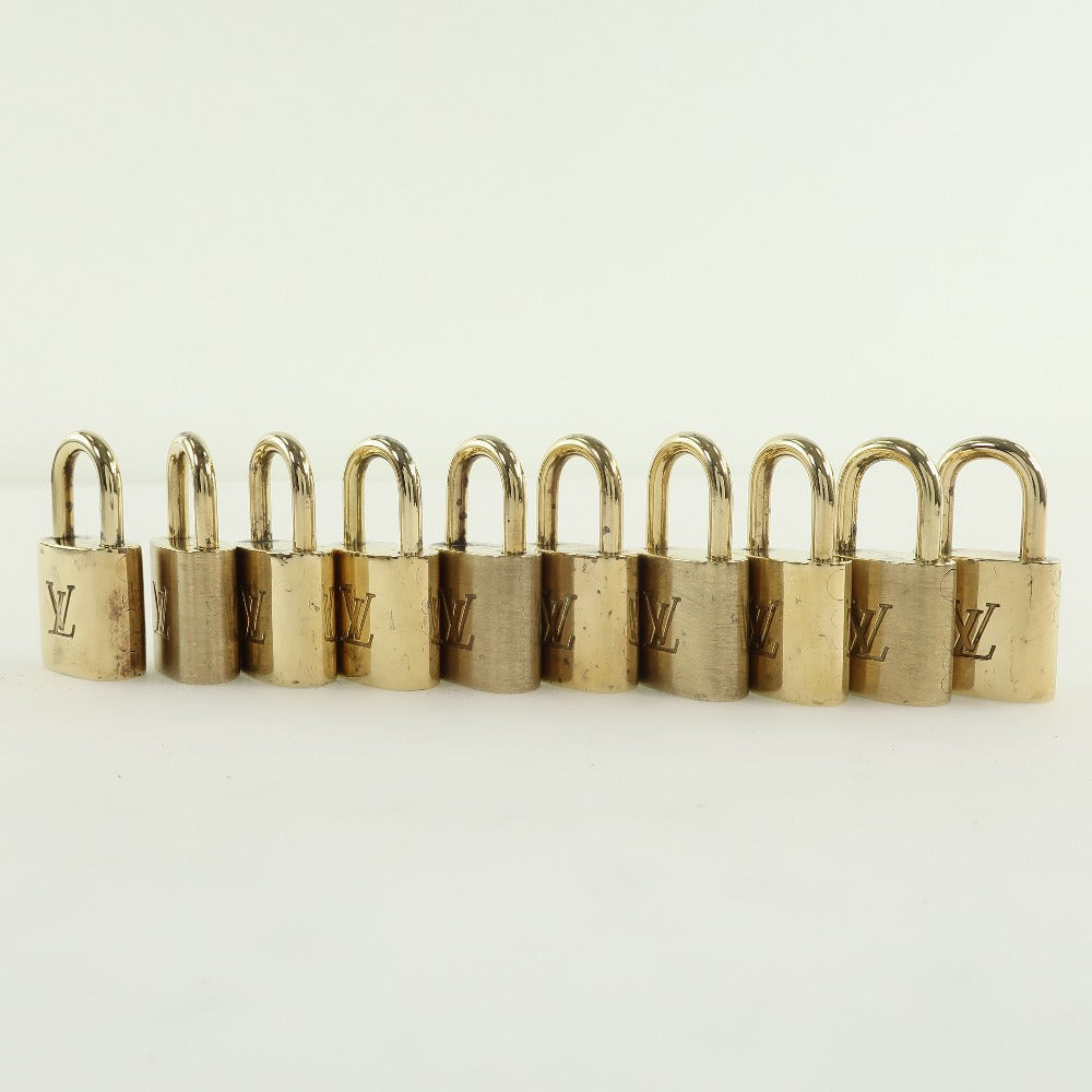 LOUIS VUITTON Cadena brass gold 10 pieces set Padlock & key mens(Unisex) Used