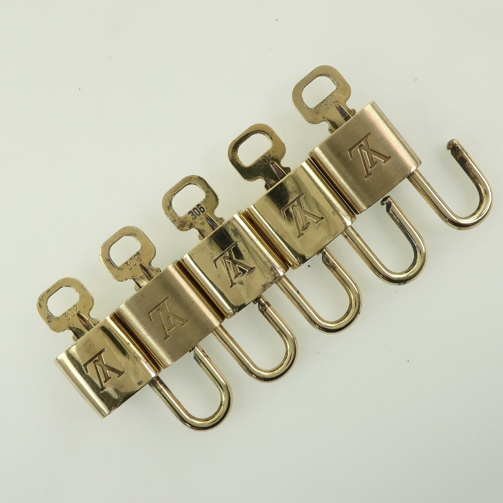 LOUIS VUITTON Cadena brass gold 10 pieces set Padlock & key mens(Unisex) Used