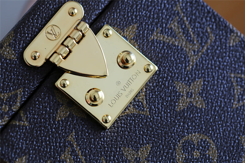 Alice bags - Louis Vuittons  - 9402