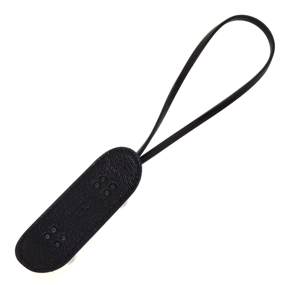 HERMES key ring Chevre, Swift black finger skateboard