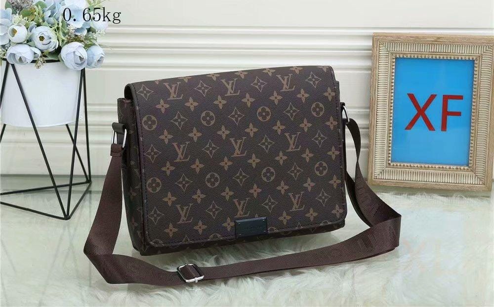 Louis Vuitton cross body bag