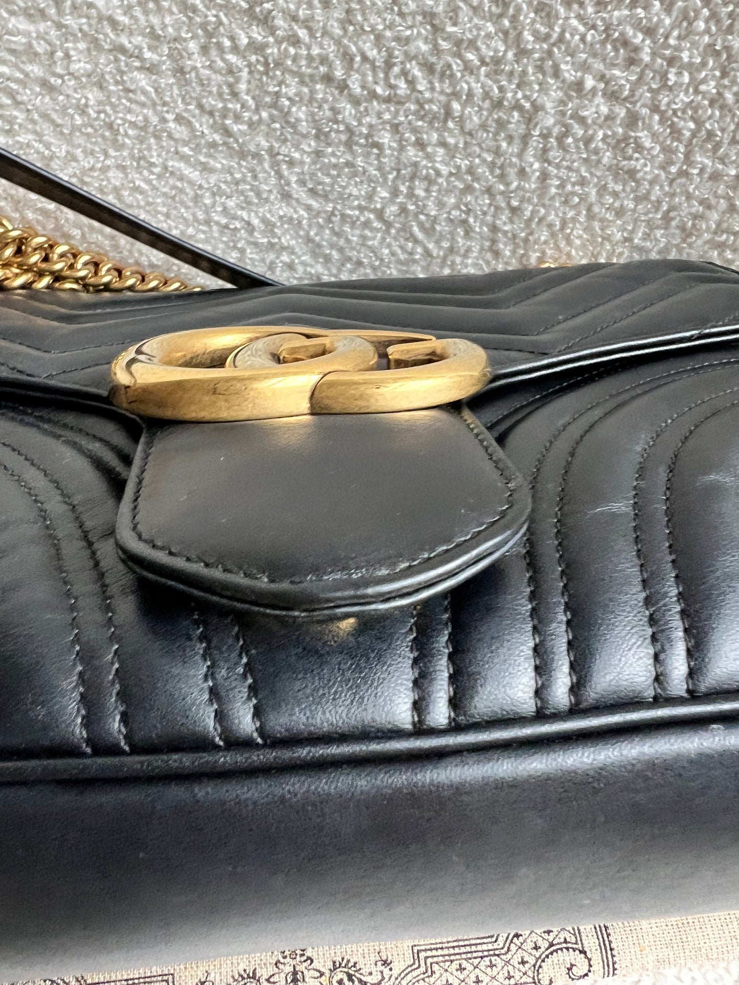 Gucci GG Black Marmont Medium Shoulder Bag (RRP £2,340)