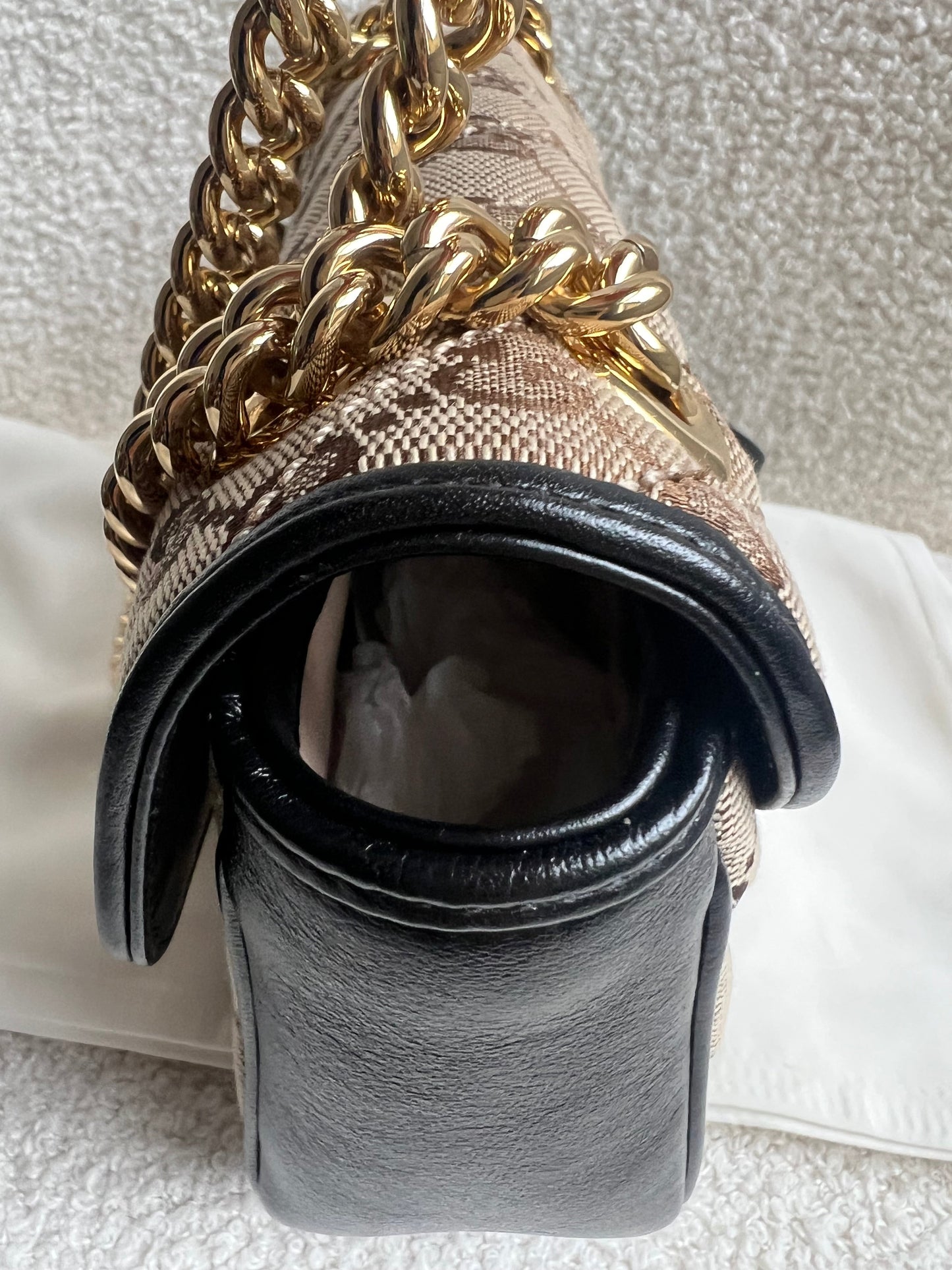 Gucci GG Beige Marmont Mini Shoulder Bag (RRP £1,470)