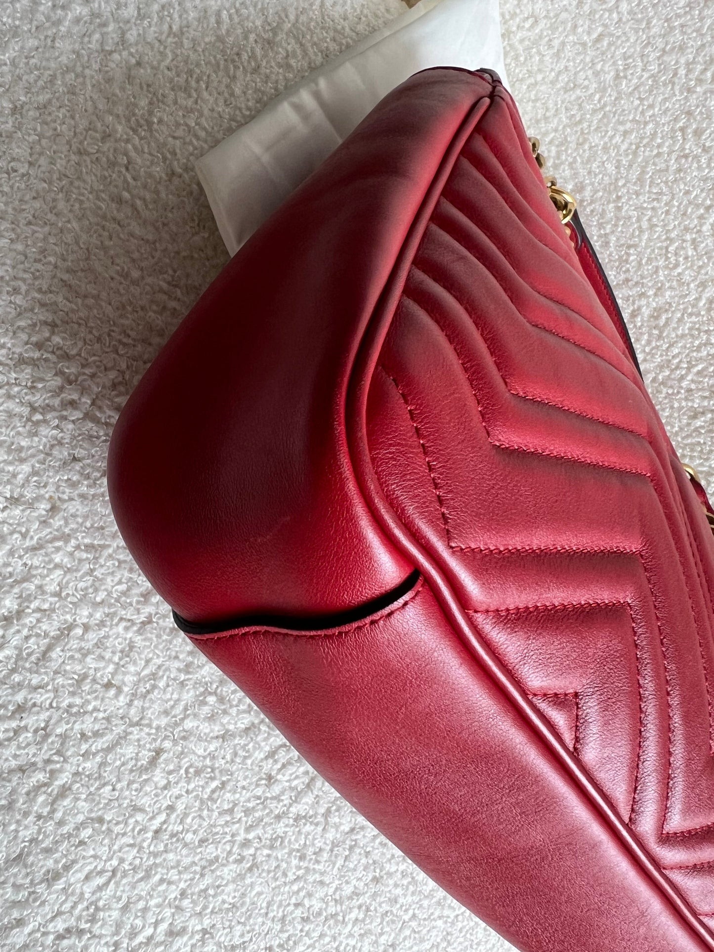 Gucci GG Hibiscus Red Marmont Medium Shoulder Bag (RRP £2,340)